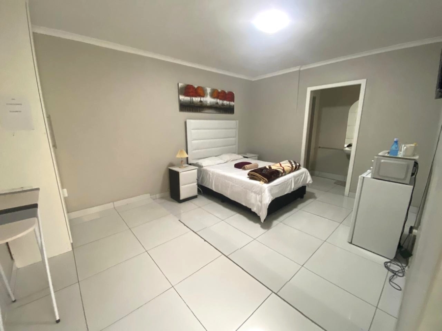 12 Bedroom Property for Sale in Newton Park Eastern Cape